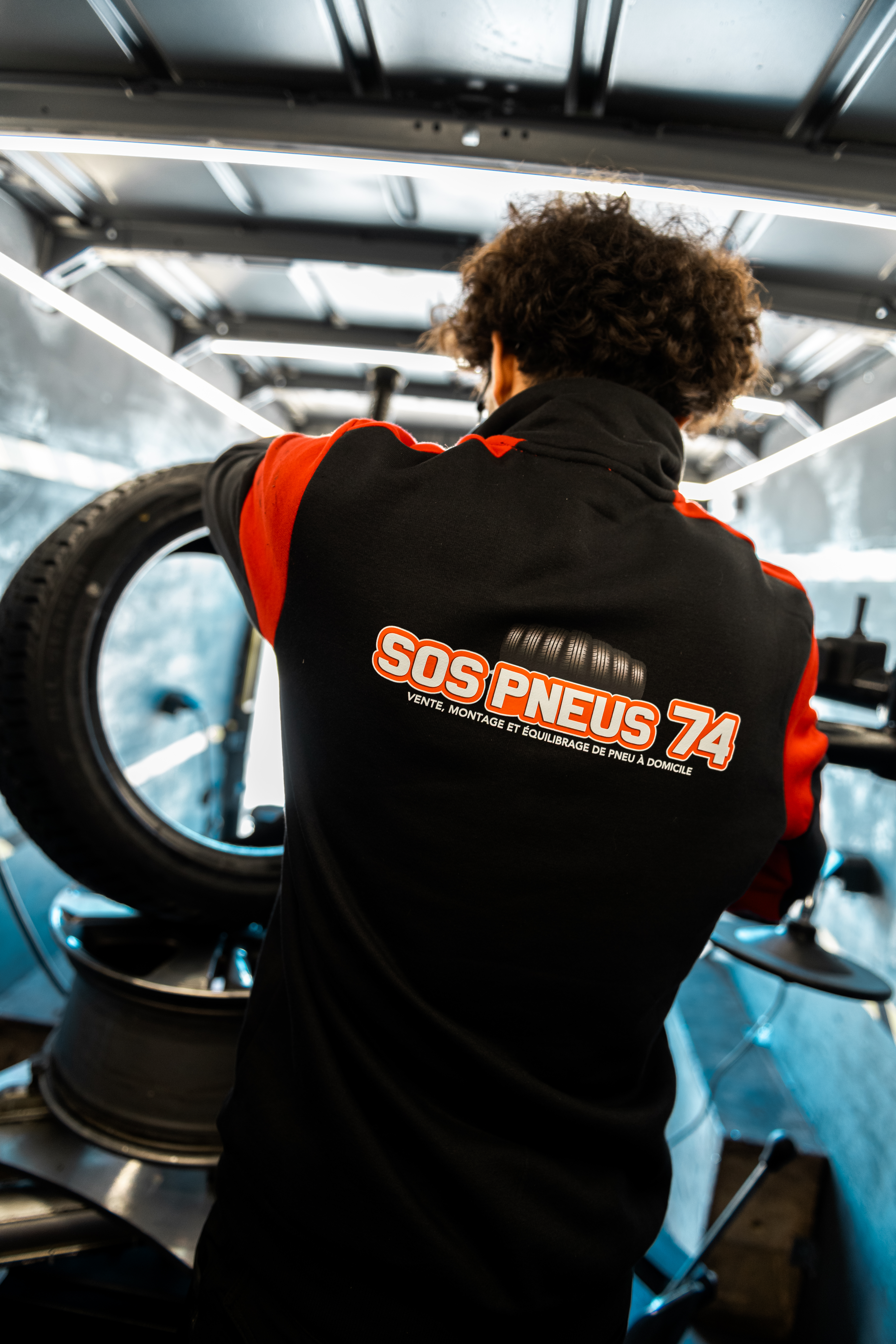 Intervention pneus SOS PNEUS 74 - Photo 11